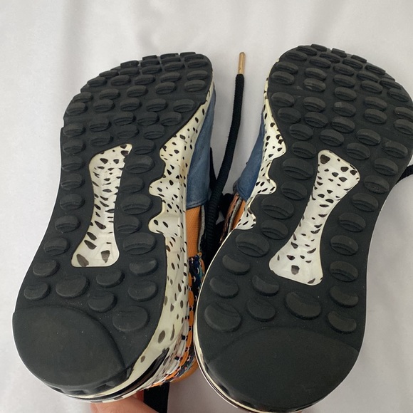 Steve Madden Cliff Pre-owned - Picture 7 of 8